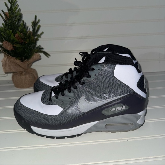 Rare Nike Air Max 90 High Top Boot Leather Sneakers - Picture 4 of 7